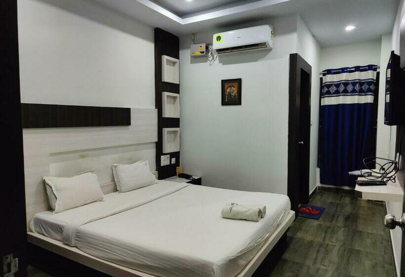 Номер Deluxe, Cipron Inn