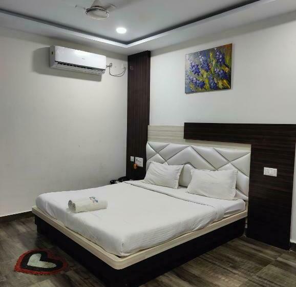 Номер Deluxe, Cipron Inn