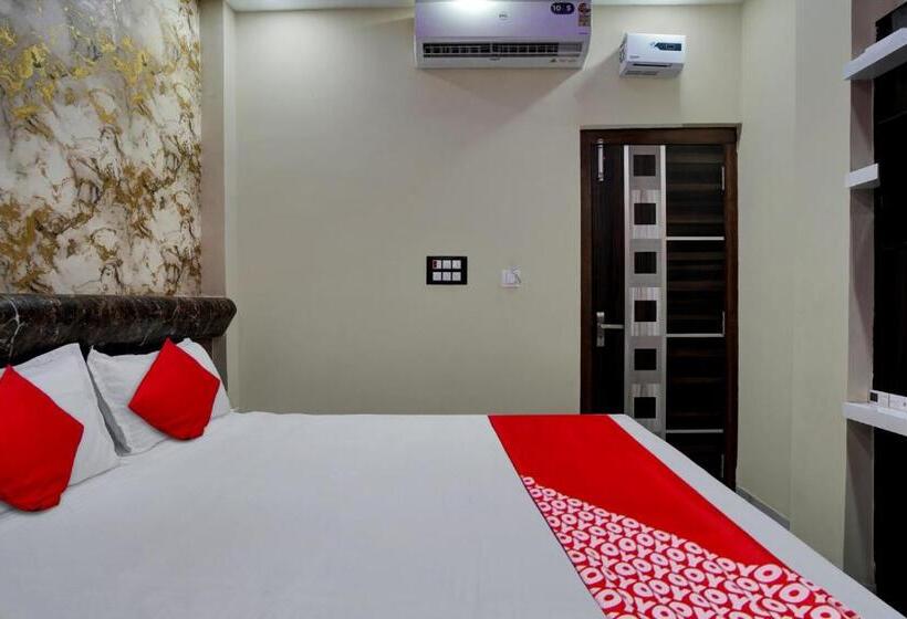 Трехместный Номер Классика, Oyo Flagship Hotel Prince Inn And Banquet Hall