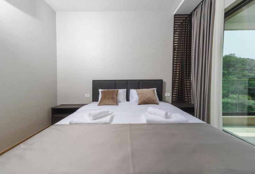اتاق سوپریور, Regent Resort Budva