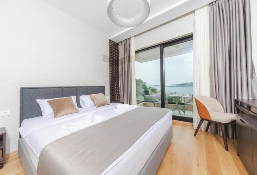 اتاق سوپریور, Regent Resort Budva