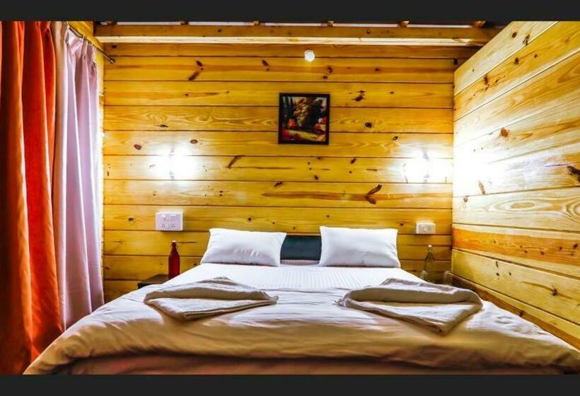 Люкс, Kaas Woods Resort, Satara