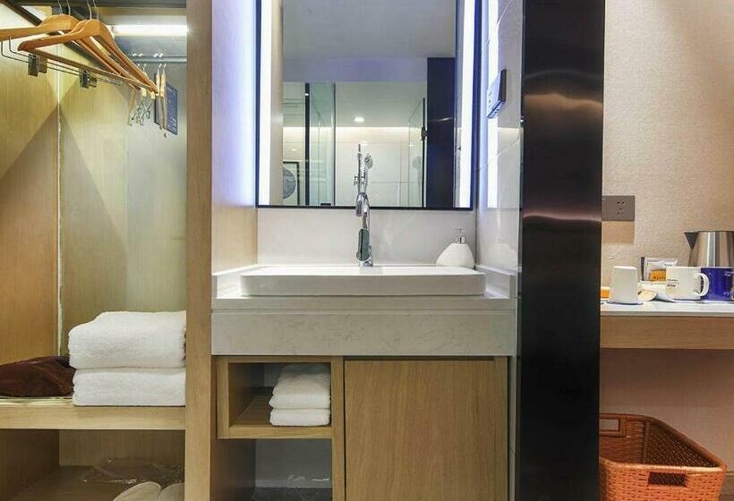 Номер Стандарт, Kyriad Marvelous Hotel Henan Xinyang Pingqiao Plaza