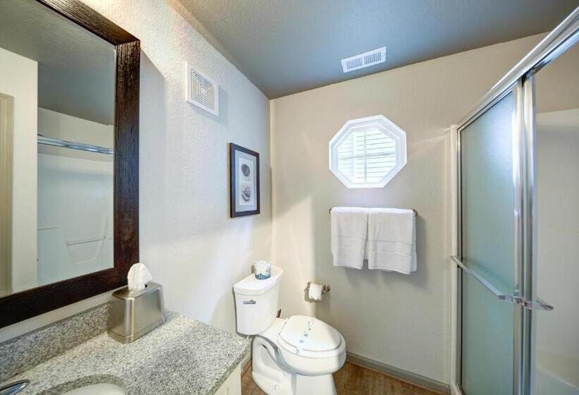 Люкс Повышенной Комфортности, Hilton Vacation Club Beachwoods Kitty Hawk