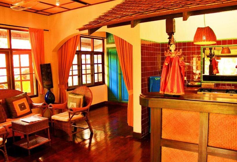 اتاق لوکس, Secret Garden Chiang Mai