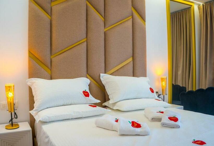 スーペリアースイート, Adam & Eve Suites