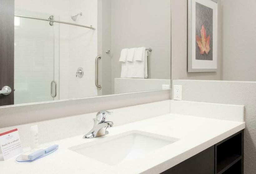스위트 킹사이즈 침대, Candlewood Suites Kearney, An Ihg