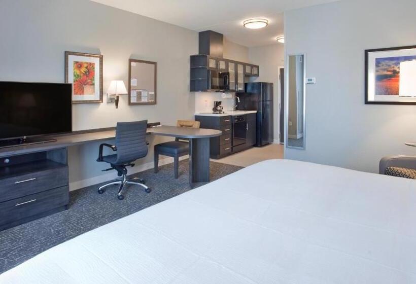 스탠다드 스튜디오, Candlewood Suites Kearney, An Ihg