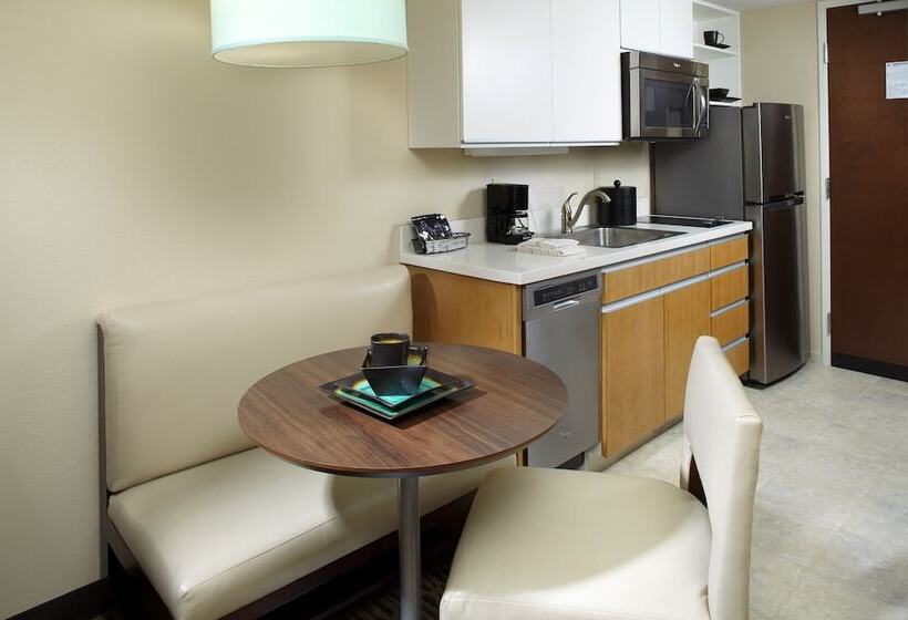 Люкс Адаптированный для Инвалидов, Hawthorn Extended Stay By Wyndham Saint Clairsville