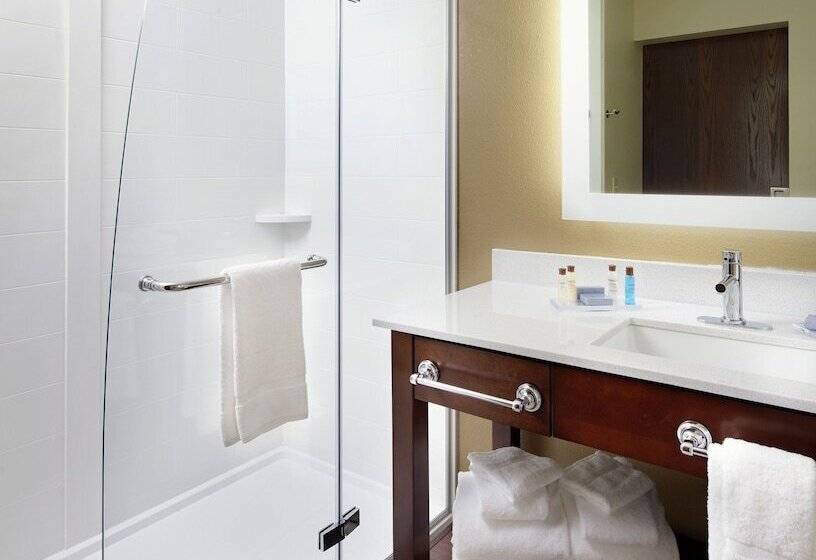 Люкс Адаптированный для Инвалидов, Hawthorn Extended Stay By Wyndham Saint Clairsville