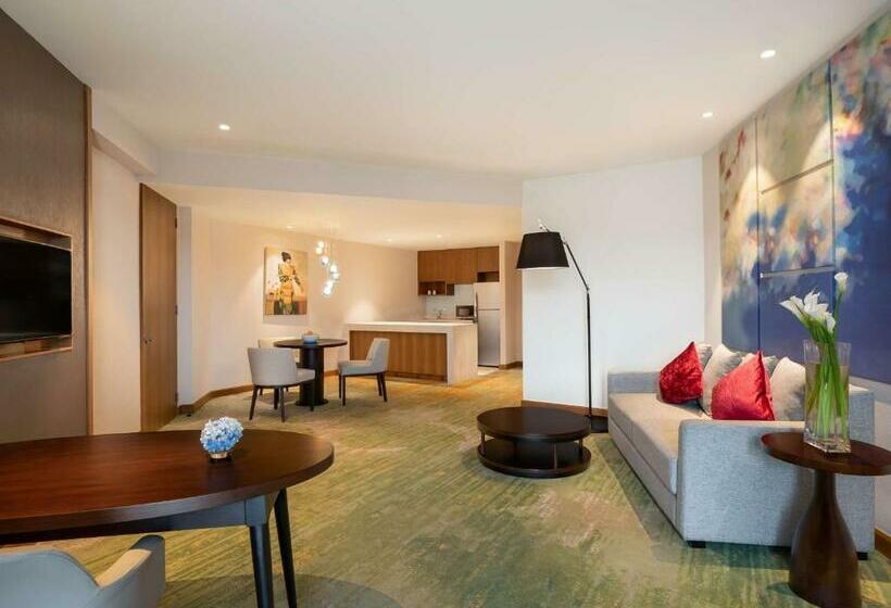 Президентский Люкс, Radisson Golf & Convention Center Batam