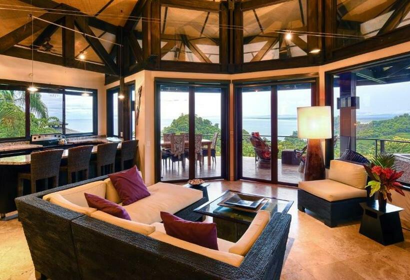 ویلای پریمیوم 2 خوابه, Tulemar Resort