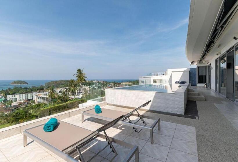 이그제큐티브 스위트, The View Phuket By Resava