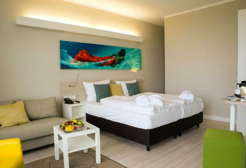 스탠다드 룸 측면 바다 전망, Seetelhotel Kaiserstrand Beach