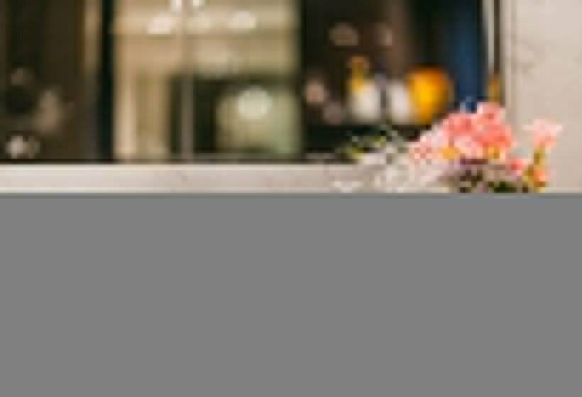 デラックススイート, The Biltmore  Tbilisi