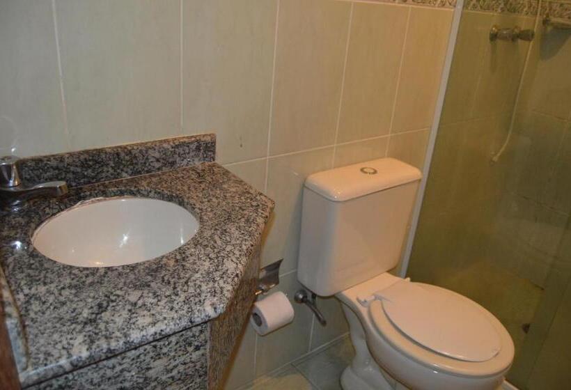 اتاق استاندارد سه نفره, Congonhas