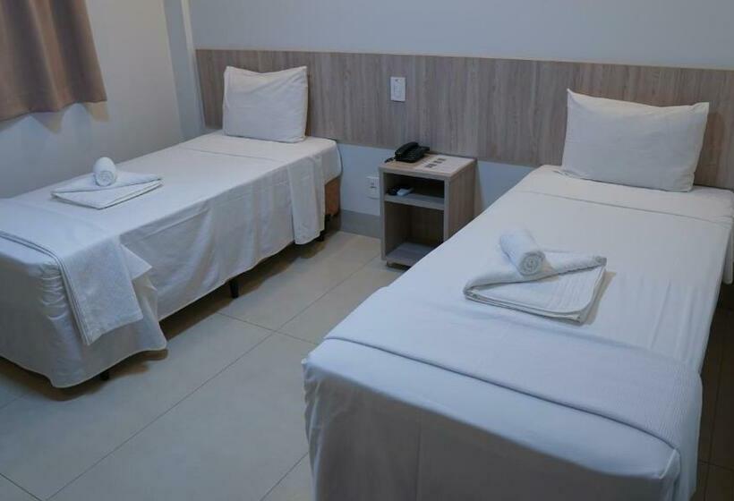 수피리어 룸, Oiti Hotel   By Up