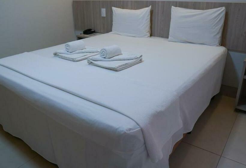수피리어 룸, Oiti Hotel   By Up