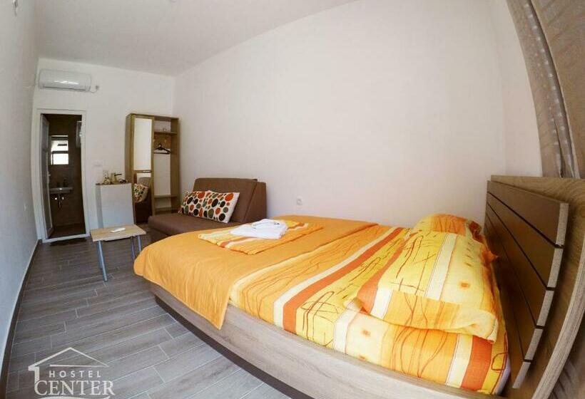 اتاق استاندارد, Hostel Center