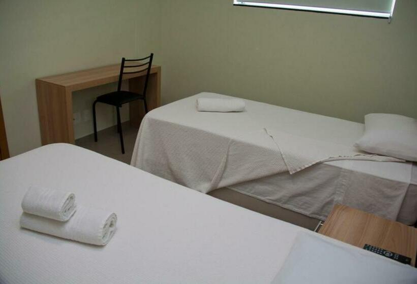 Номер Стандарт Трехместный, Hc Hotel Paraopeba