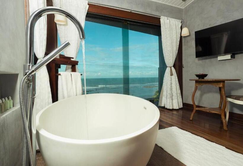 جناح جونيور, Boutique Hotel Marlin S