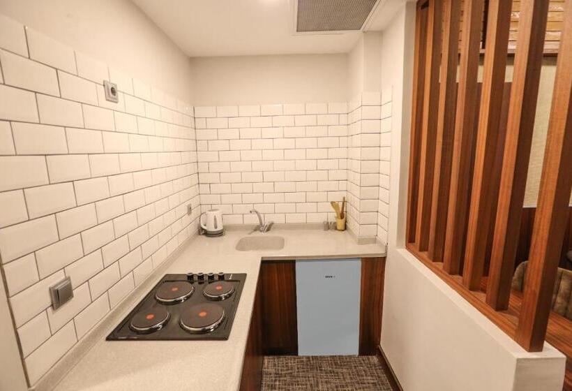 سوئیت با بالکن, Akamoy Boztepe Hotel & Restaurant