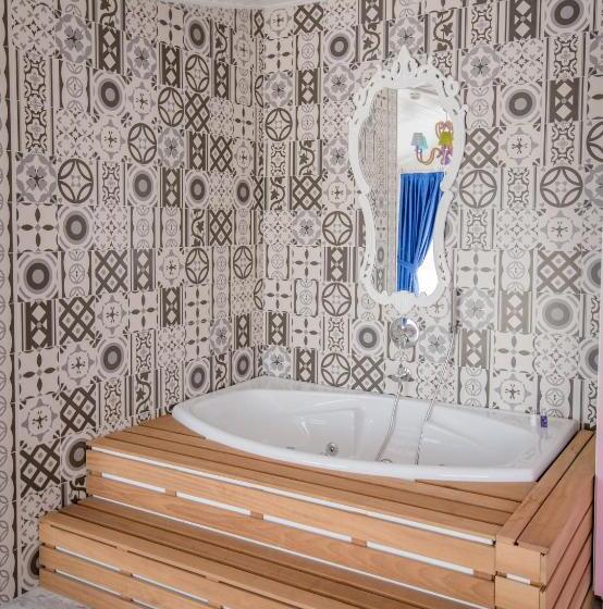 Люкс, Limnades Hotel İznik