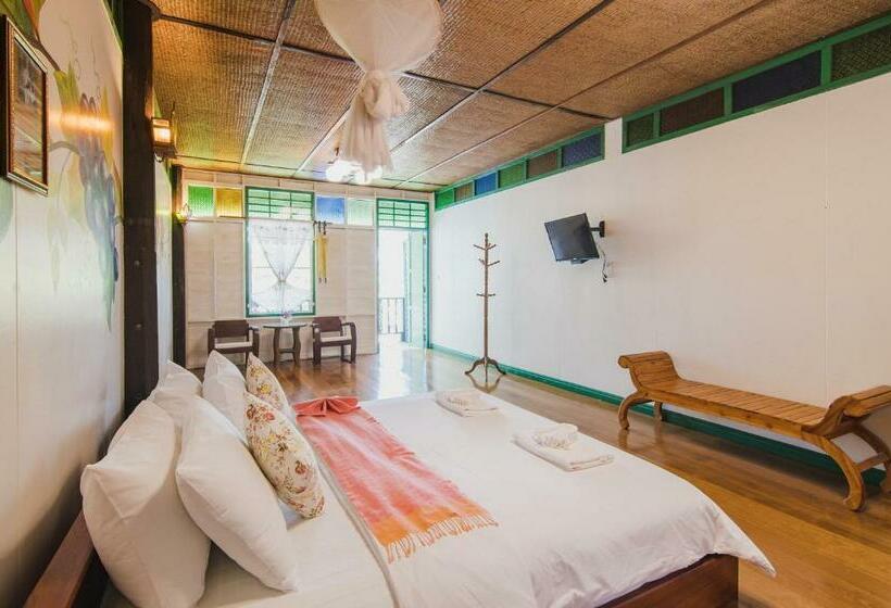 اتاق لوکس با بالکن, Baan Imm Sook Resort