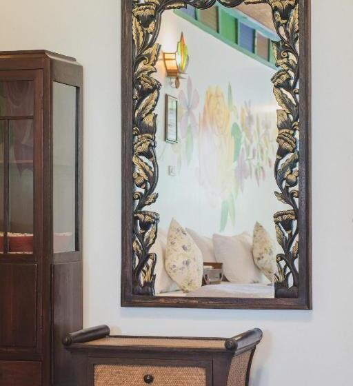 اتاق لوکس با بالکن, Baan Imm Sook Resort