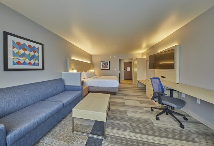 Люкс, Holiday Inn Express & Suites   Hermiston Downtown, An Ihg