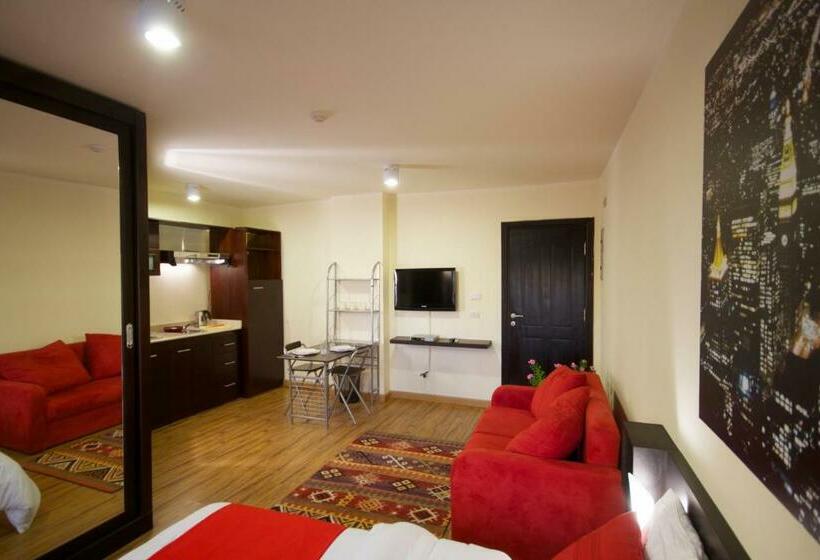 سوییت اجرایی, Newcity Hotel & Suites