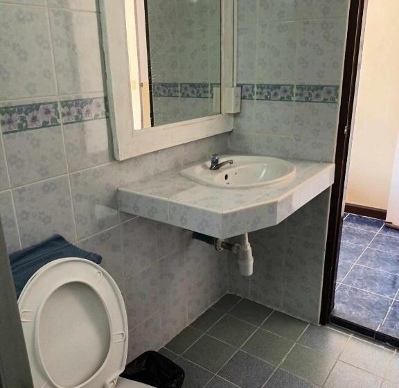 디럭스 룸, Patong Rose Guest House 50m To Beach