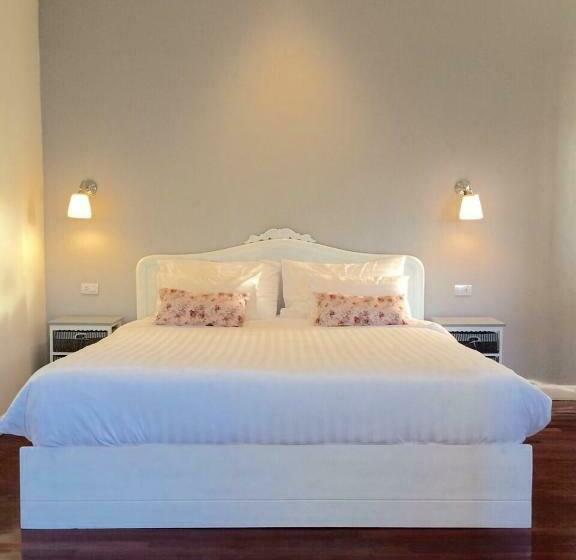 سوئیت با بالکن, Nai Suan Bed And Breakfast