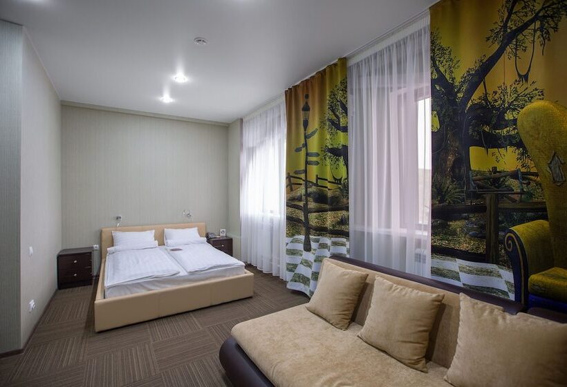 سوییت جونیور, Kamarooms Business Hotel & Spa