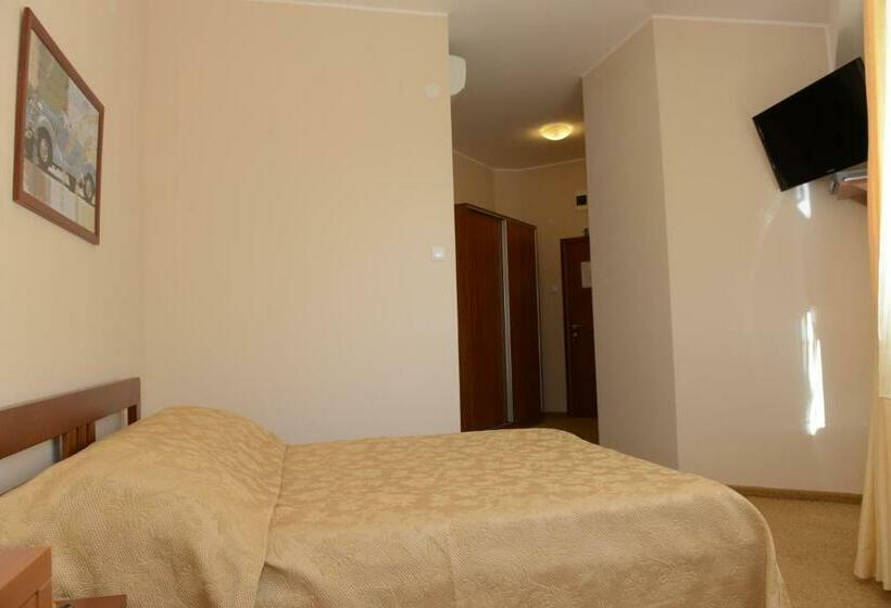 اتاق استاندارد یک نفره, Motel Citadela 023