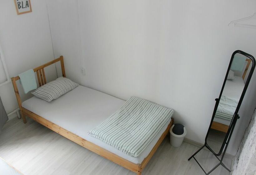스탠다드 룸, Bla Bla Hostel
