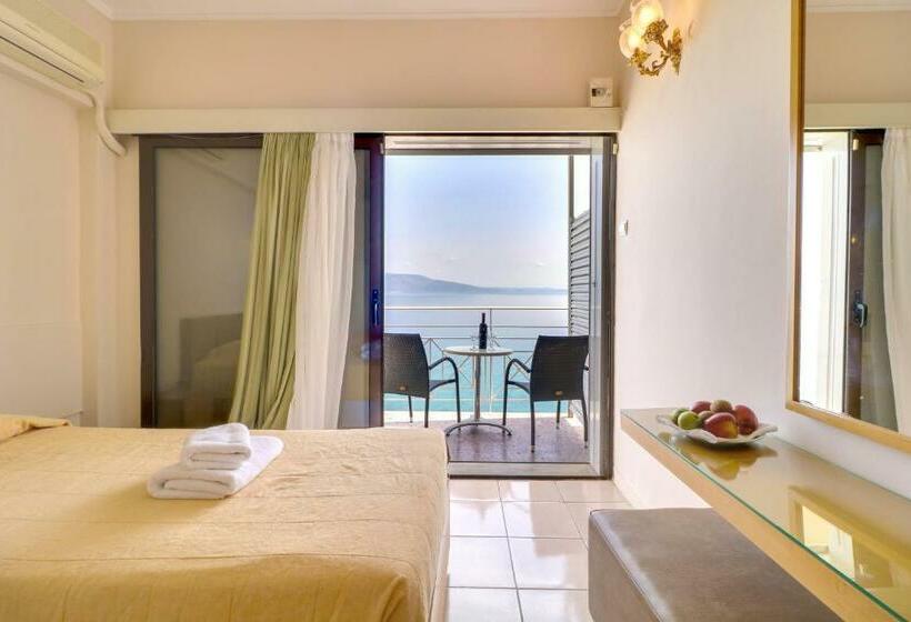 Номер Стандарт Вид на Море, Calamos Beach Family Club