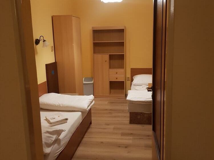 Люкс 3 Спальни, Pension Elektra