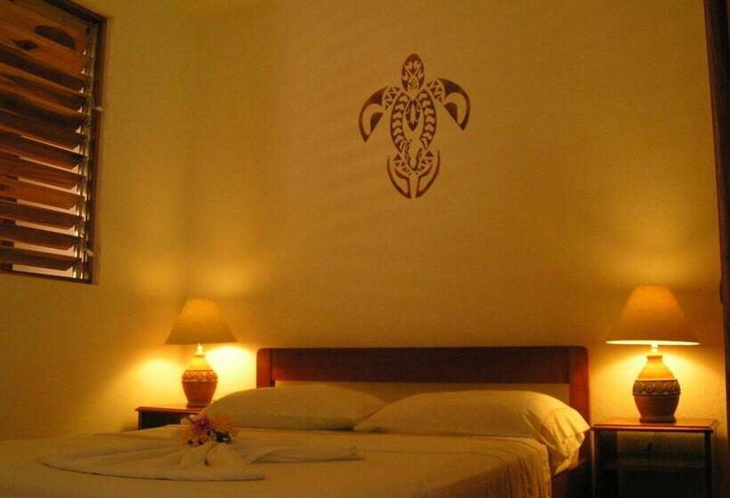 スタンダードトリプルルーム, Samara Pacific Lodge