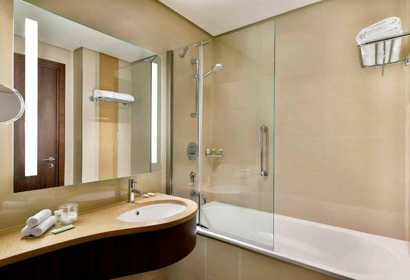 Номер Deluxe Кровать Кинг, Courtyard By Marriott Riyadh Olaya