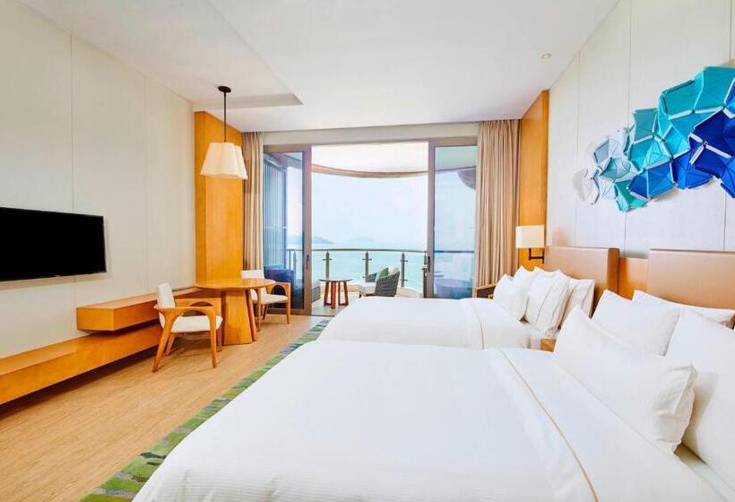 Номер Deluxe Вид на Море, The Westin Shimei Bay Resort