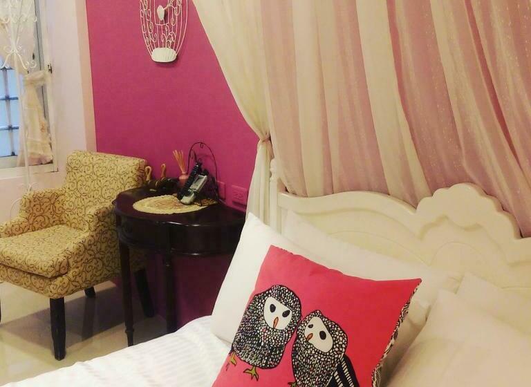 اتاق اکونومی, 4 Seasons Garden B&b