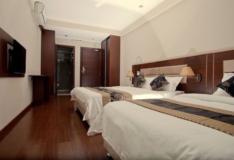 Deluxe Triple Room Sea View, Kaani Beach
