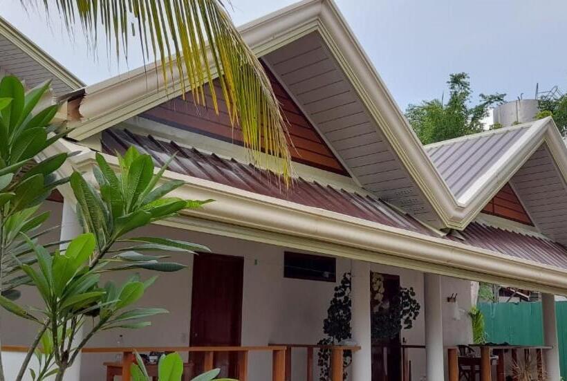Бунгало Стандарт Вид на Сад, Quo Vadis Dive Resort