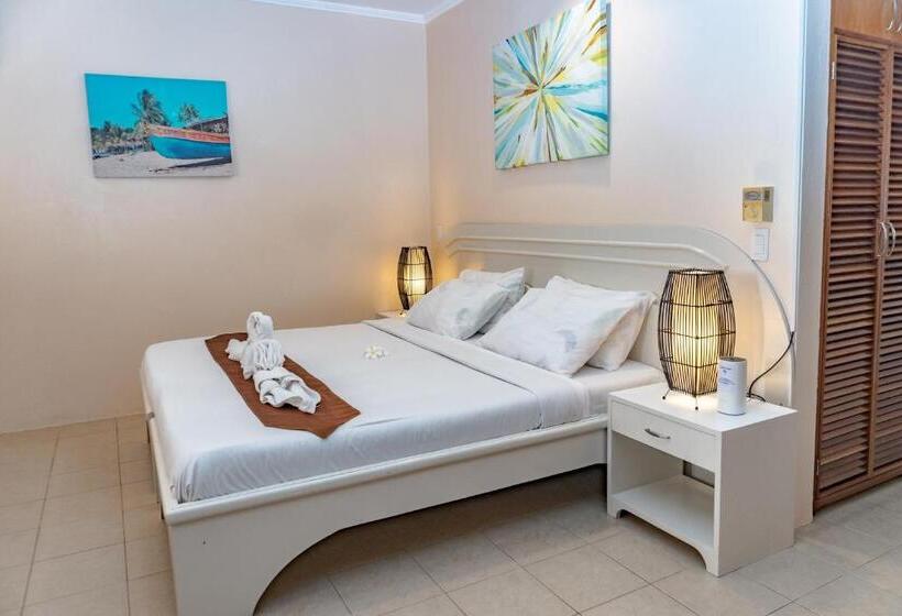 Люкс Премиум, Quo Vadis Dive Resort