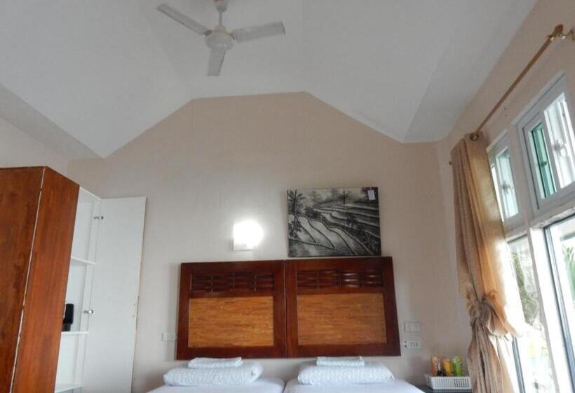 带大床的标准间, Oslob Seafari Resort