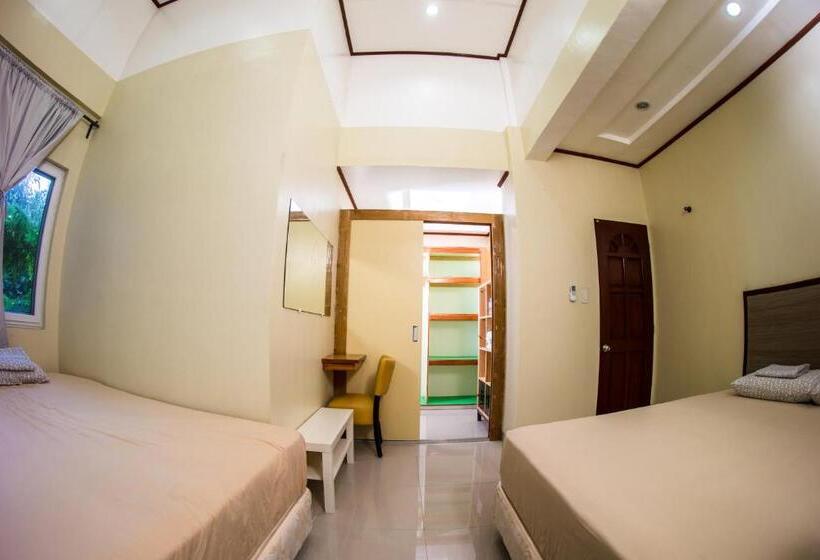 高级家庭房间, Oslob Seafari Resort