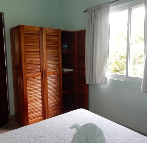 标准间带阳台, Oslob Seafari Resort