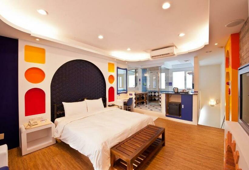 اتاق لوکس, Yudali Motel