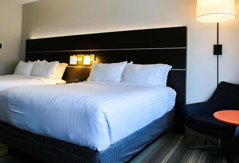 חדר דלוקס מותאם לאנשים עם מוגבלויות, Holiday Inn Express & Suites Kingston Ulster, An Ihg